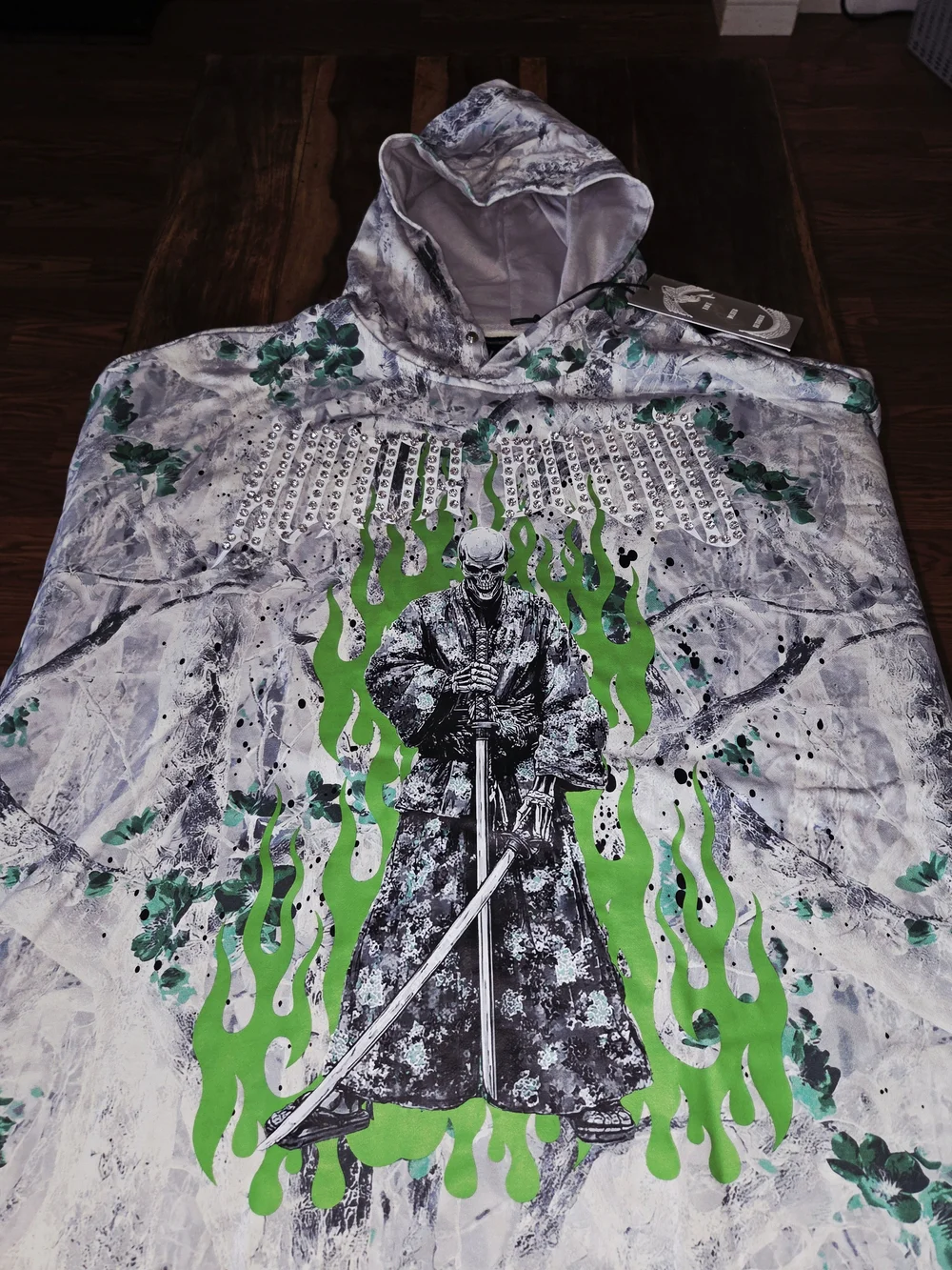Verselli Men's -Honor Bound- Gray & Green Graphic Pullover Hoodie